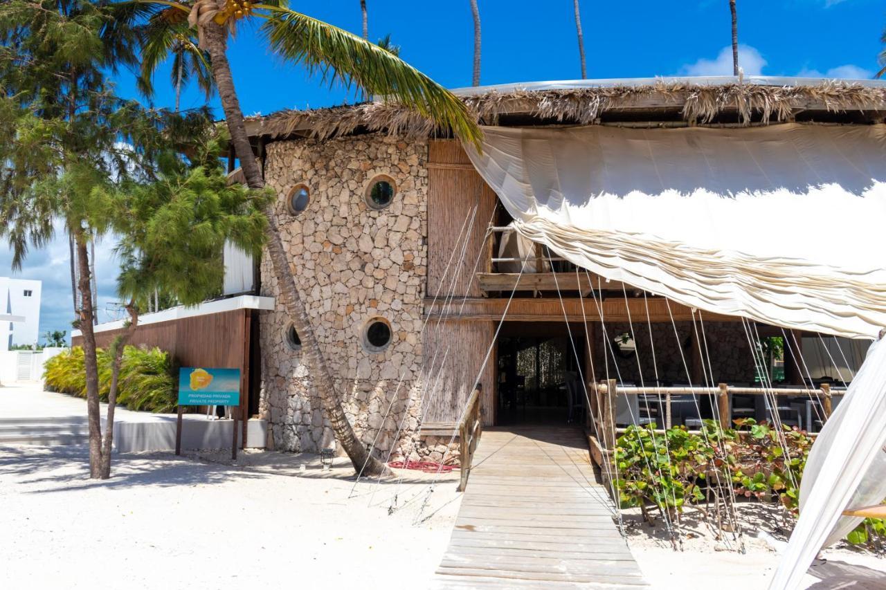 Family Getaway Apartment - Right On The Beach Punta Cana Buitenkant foto