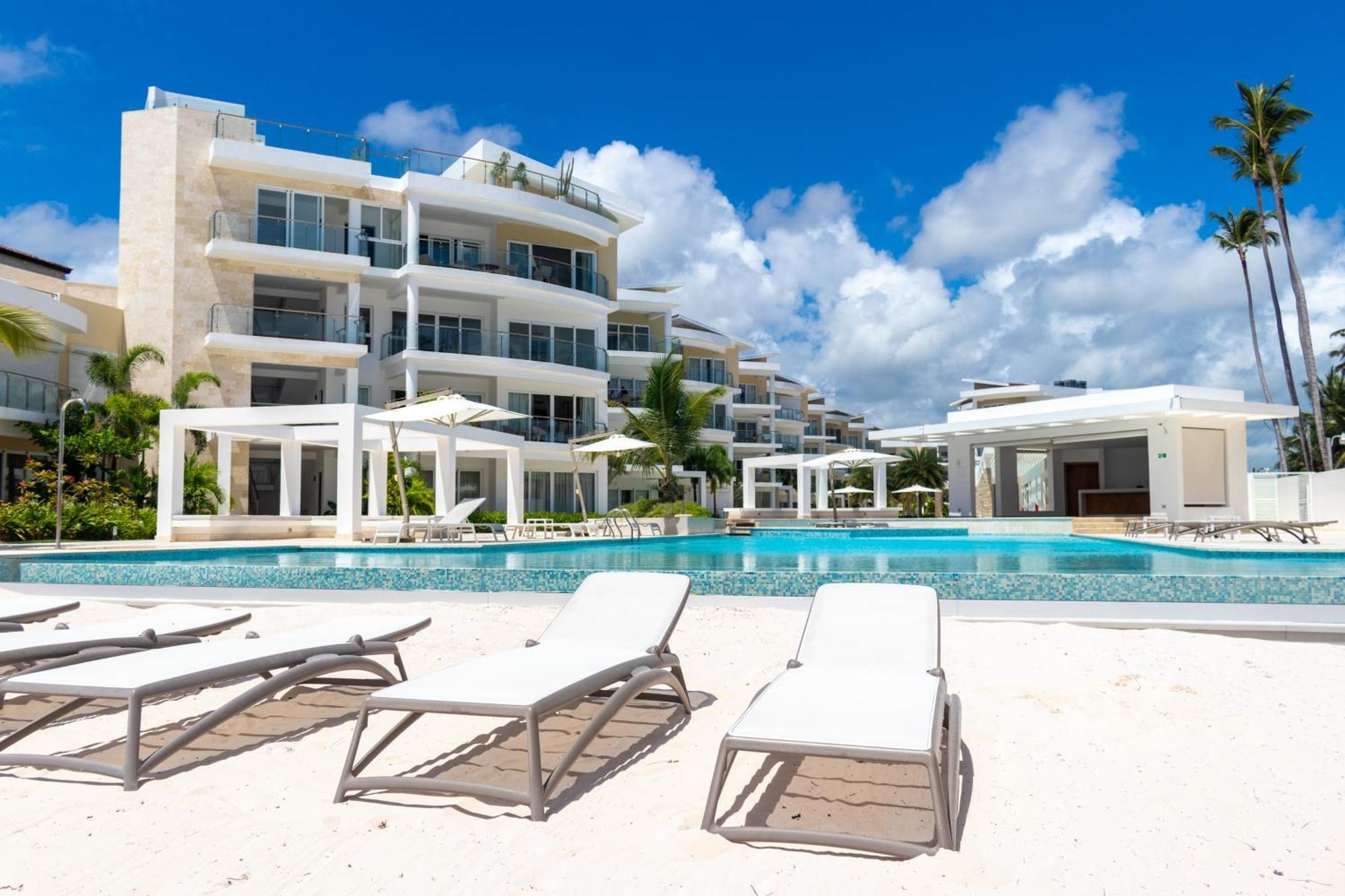 Family Getaway Apartment - Right On The Beach Punta Cana Buitenkant foto